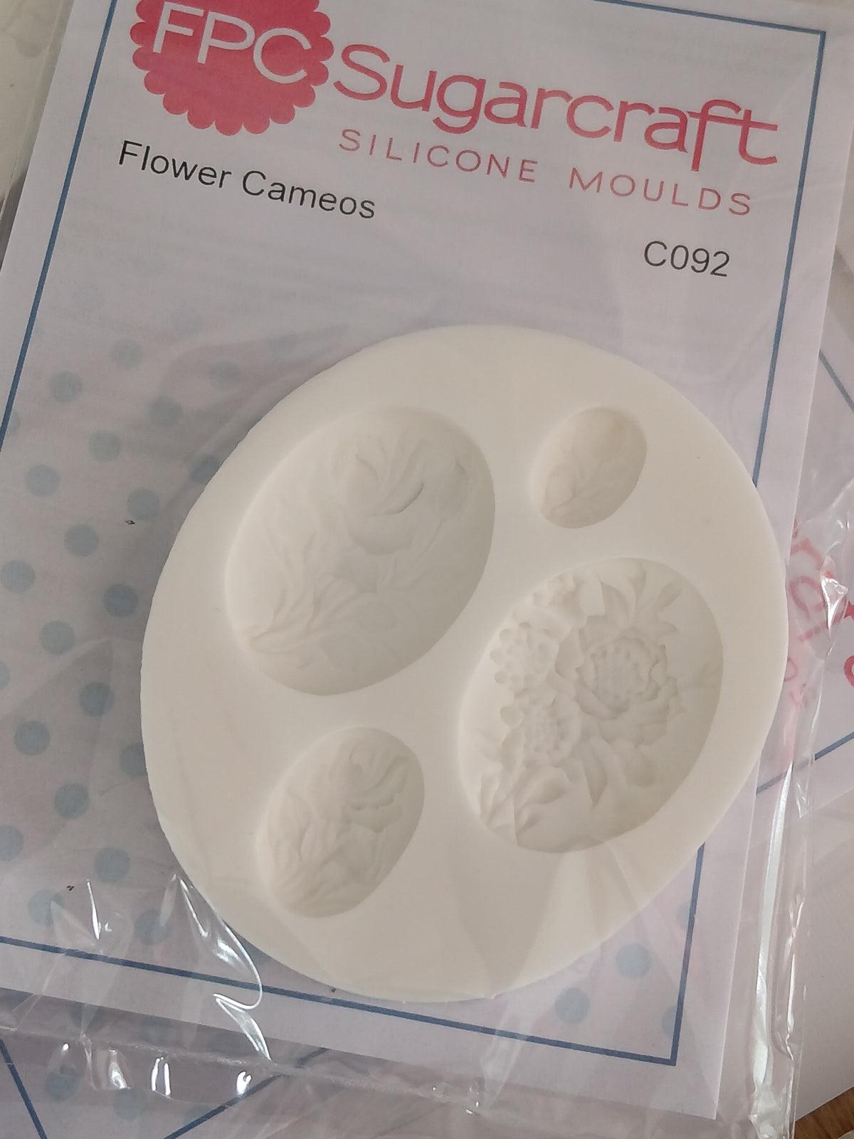 Flower Cameos Silicone Mould — Elegant Floral Portrait Cameos by FPC Sugarcraft